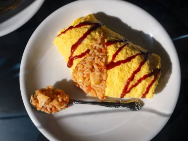 Omurice yemek modeli Japon restoranı menü vitrini 