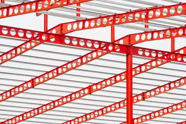 Estrutura Telhado Metal Feixe Castelado Vermelho Grande Edifício Industrial Canteiro — Fotografia de Stock