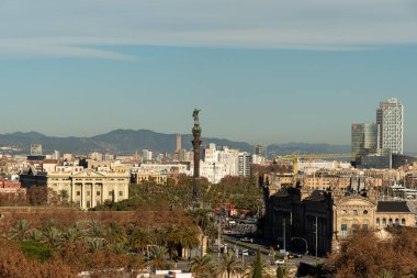 Barcelona 'nın ufuk çizgisinin göz kamaştırıcı görüntüsüne hayran kaldım.