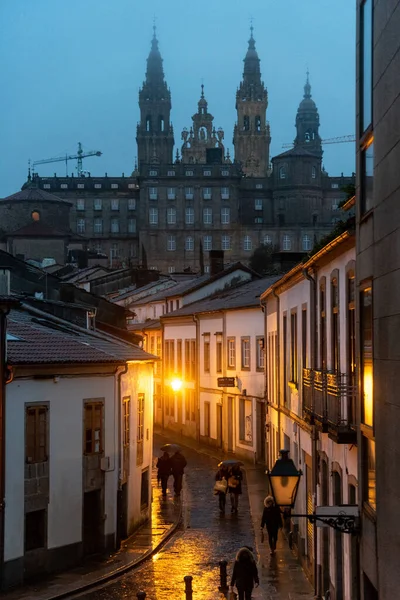 Pesar Noche Nublada Iluminada Catedral Santiago Compostela España Sigue Brillando — Foto de Stock