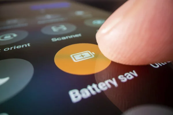 Melbourne Australien Oct 2022 Närbild Att Slå Batteri Sparare Smartphone — Stockfoto