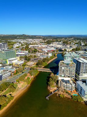 Günışığı Sahili, Queensland, Avustralya 'da Maroochydore' un dikey hava görüntüsü