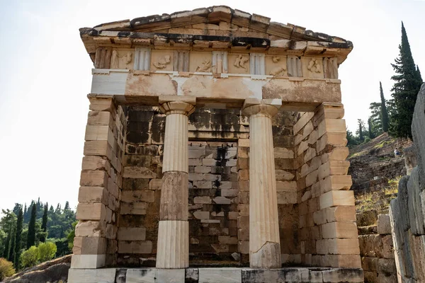 Atinalılar Tarafından Inşa Edilen Delphi Deki Atinalılar Hazinesi Şehirlerinin Sakinlerinin — Stok fotoğraf