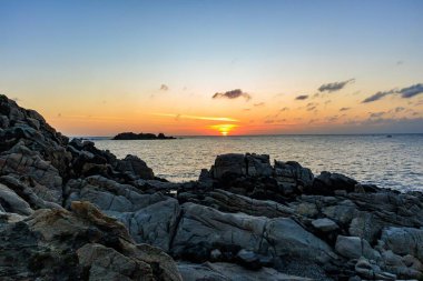 Sardunya açıklarında gün batımı