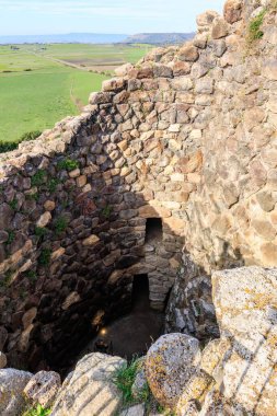 Su Nuraxi Barumini, Sardunya, İtalya 'da nurajik bir arkeolojik sitedir.
