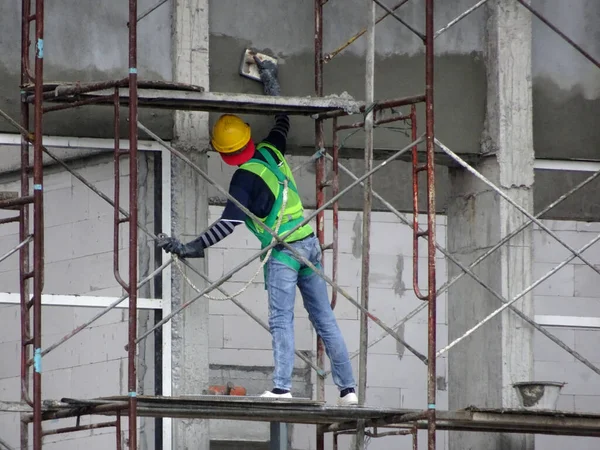 Selangor Malaysia August 2017 Bauarbeiter Tragen Sicherheitsgurt Und Angemessene Sicherheitsausrüstung — Stockfoto