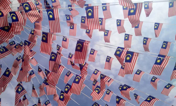 stock image SELANGOR, MALAYSIA -AUGUST 31, 2017: Small size Malaysia flags in windy air. 