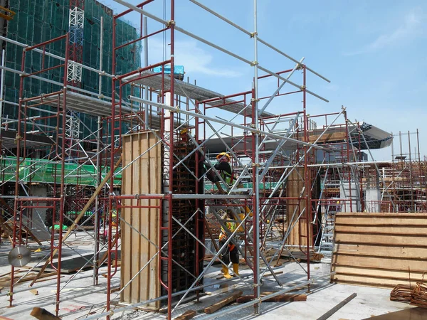 Malacca Malasia Abril 2016 Trabajos Forma Columna Hechos Madera Contrachapado — Foto de Stock