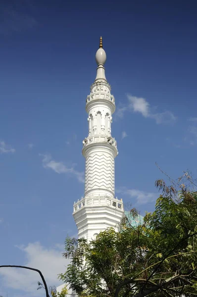 2014年1月13日マレーシア ケダ州アルル セターにあるアル ブハリ モスク モスクのデザインはイランのモスクのデザインに基づいていた — ストック写真