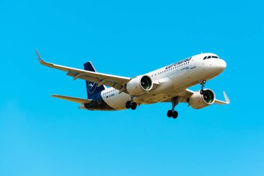 Boryspil, Ukrayna - 21 Eylül 2020: Lufthansa Airbus A320neo (D-AINM) Boryspil Uluslararası Havaalanına iniyor