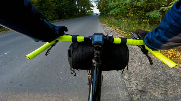 Grus Cykeltur Vägen Sommarsäsongen — Stockfoto