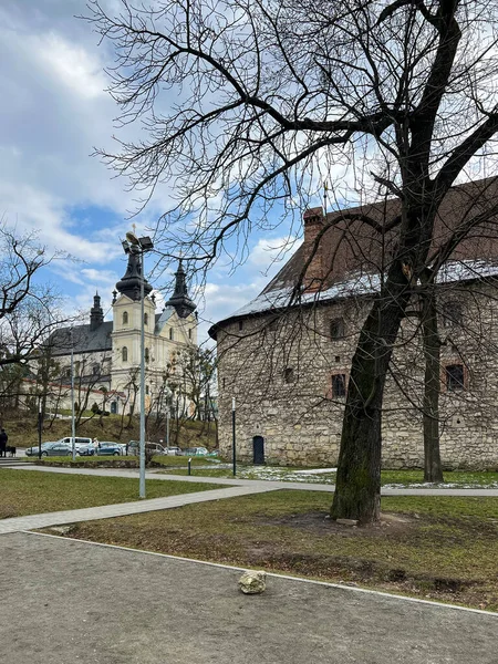 Παλιά Πόλη Lviv Αρχιτεκτονική Κατά Την Καλοκαιρινή Περίοδο — Φωτογραφία Αρχείου