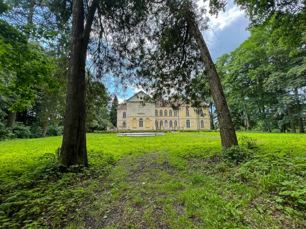 Abandonada Velha Villa Sheptytskih Parte Mais Alta Ucrânia — Fotografia de Stock