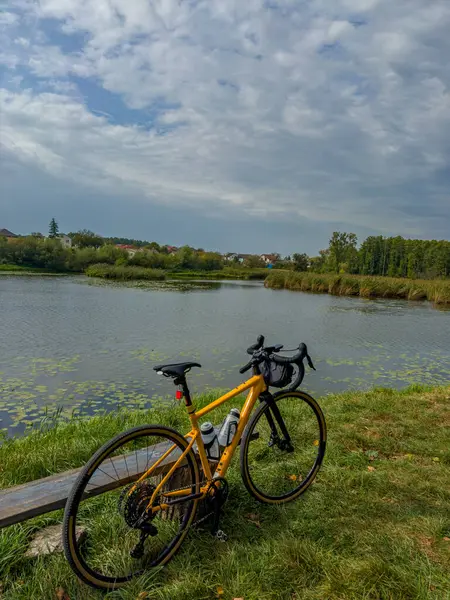 stock image Gravel bicycle in the city park on the summer season