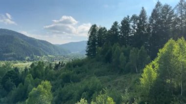 Karpat Dağları 'nın mükemmel manzara manzarası