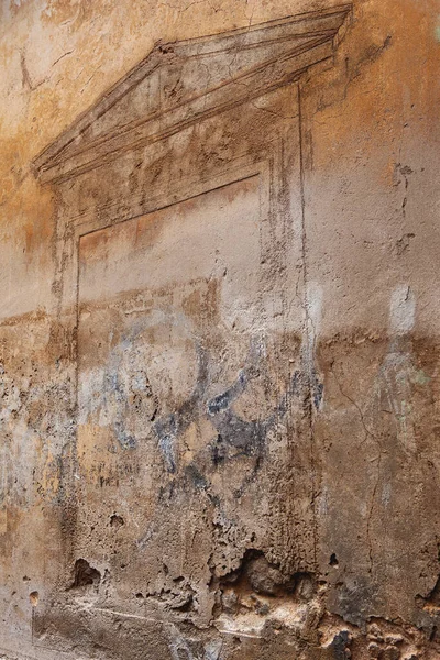 Mimari Eskiz Yıpranmış Taş Bir Duvara Grafiti Kalıntıları — Stok fotoğraf