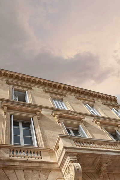 Фасад Классического Особняка Бордо — стоковое фото