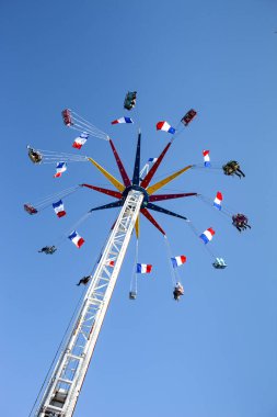 Lunaparkta gezintiye çıkmak