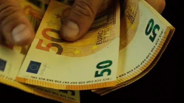 Hombre Cuenta Billetes Euros Cerca Ralentizado Imágenes Fullhd Alta Calidad — Vídeos de Stock