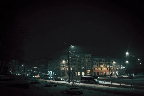 ⬇ Скачать Картинки Ночь Улица Зима, Стоковые Фото Ночь Улица Зима.