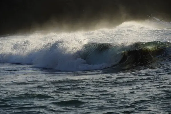 Akdeniz 'de Fırtına