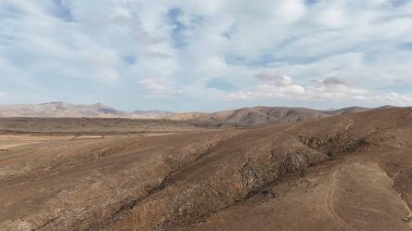 İsrail 'in kuzeyindeki Negev Çölü' nün güzel manzarası