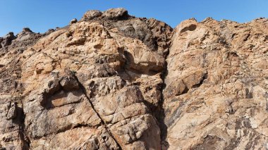 Çölde kaya oluşumu