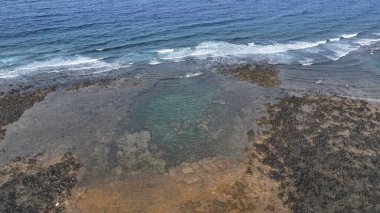 İsrail 'in kuzeyindeki Akdeniz kıyısının havadan görünüşü.