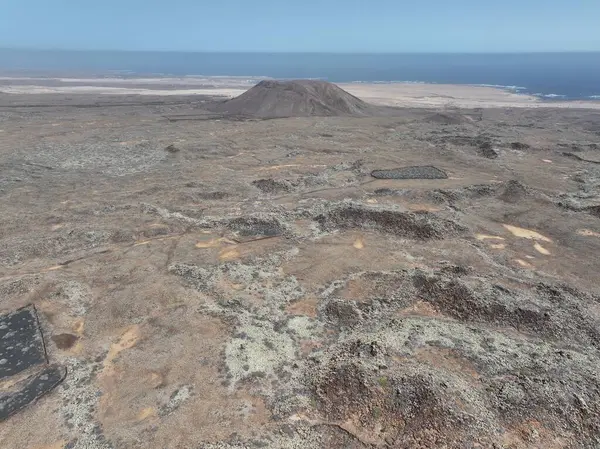 Fuerteventura 'nın kuzeyindeki Negev Çölü' nün güzel manzarası