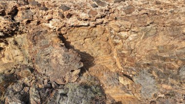 Çölde kaya oluşumları