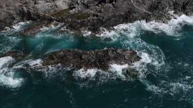 Deniz ve okyanusun havadan görünüşü