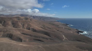 Deniz adasının havadan görünüşü