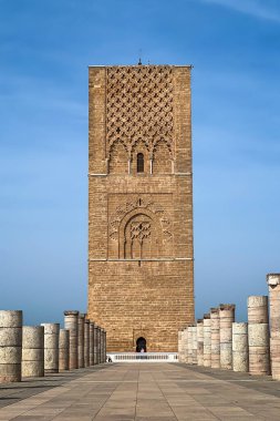 Hasan Kulesi ve Rabat, Fas 'taki sütunlar