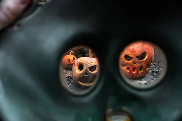 Halloween Oranje Sloppenwijk Pompoenen Gas Masker — Stockfoto