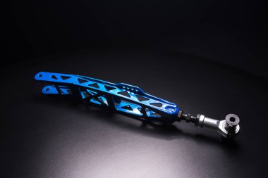 Bir spor drift araba özel projesinde arka mavi kollar