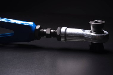 Bir spor drift araba özel projesinde arka mavi kollar