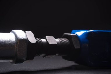 Bir spor drift araba özel projesinde arka mavi kollar