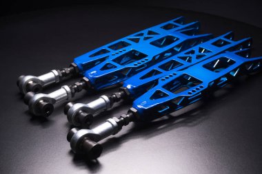 Bir spor drift araba özel projesinde arka mavi kollar