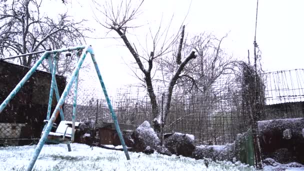 Yard Winter Snows Ground Covered Slow Motion — Vídeo de Stock
