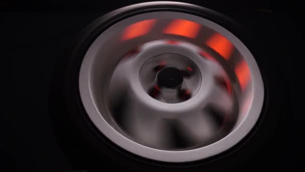Spinning Car Wheels White Shooting Video Long Exposure Motion Effect — Αρχείο Βίντεο
