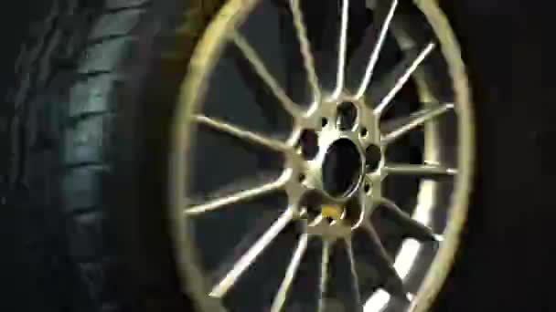 Old Car Wheels Titanium Rims Long Exposure Video Dark Background — Αρχείο Βίντεο