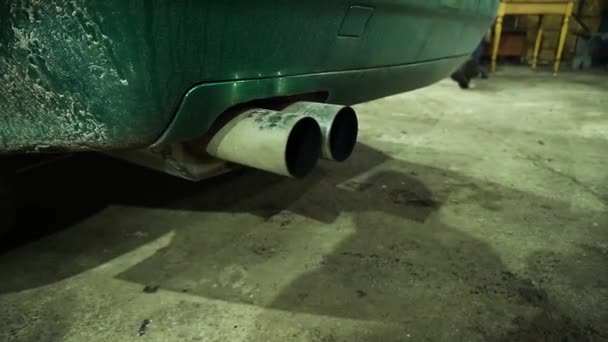 Запуск Дрейфу Автомобіля Після Установки Нетипового Турбодвигуна Звук Вихлопної Системи — стокове відео