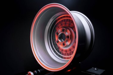 Uzun pozlama üzerinde düşük duruş için otomatik jantlar otomatik fotoğraf döndürme efekti