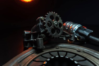 Araba motoru yağlama yağ pompası onarımı