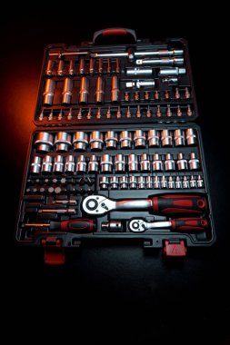 araba ve araç tamiratı için kırmızı eklemli bir set debriyaj ve başlık