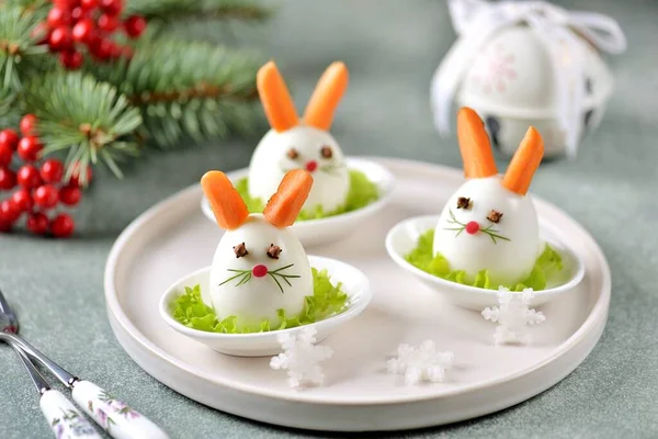 Симпатична Ідея Дитячого Сніданку Варених Яєць Вигляді Кролика Стокова Картинка