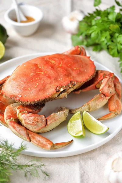 Crab Fiert Var Usturoi Condimente Fotografie de stoc