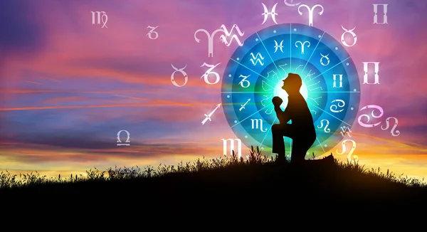 Astrological Zodiac Signs Horoscope Circle Illustration Man Silhouette Consulting Sun — Foto de Stock