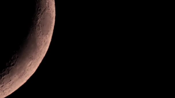 Φεγγάρι Στον Σκοτεινό Μαύρο Ουρανό Νύχτα Αστρολογία Αστρονομία Πλανήτη Timelapse — Αρχείο Βίντεο