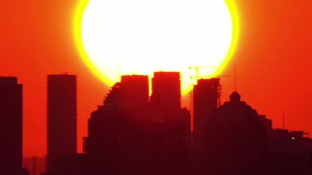 City Skyline Hete Filmische Zonsondergang Binnenstad Stadsbeeld Verlicht Met Grote — Stockvideo